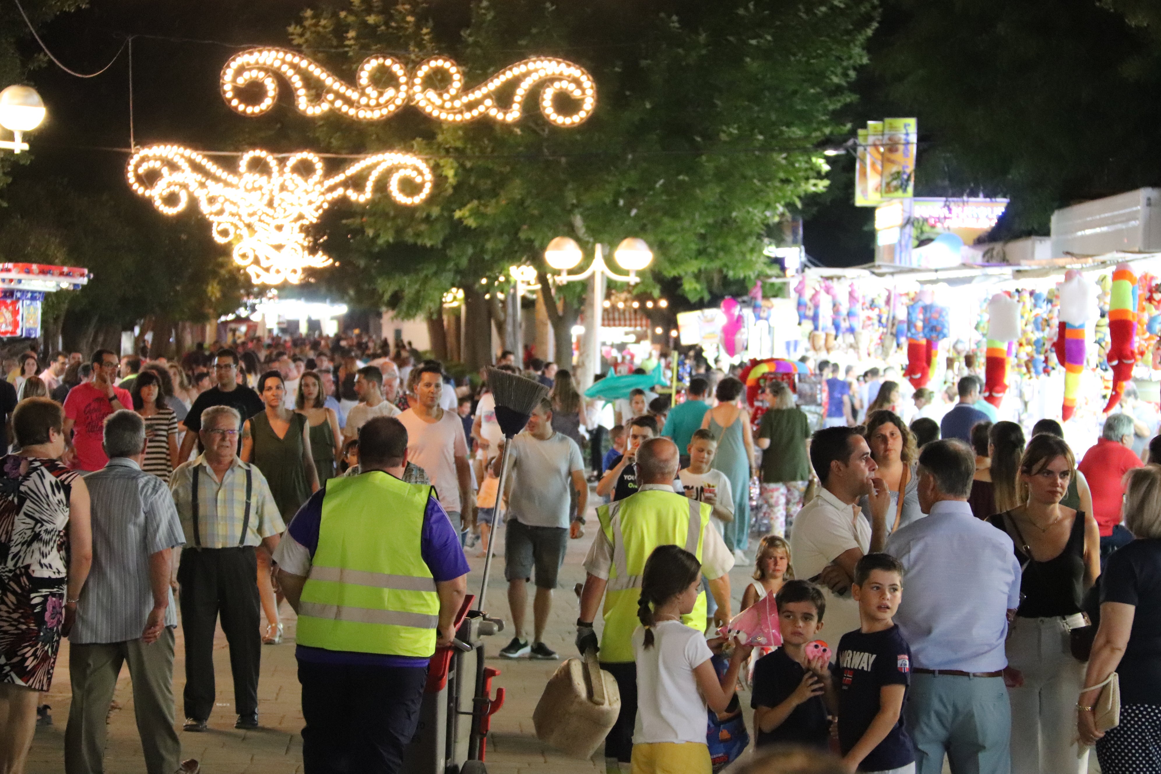 En duda atracciones y casetas en la Feria y Fiestas de Manzanares En duda atracciones y casetas en la Feria y Fiestas de Manzanares