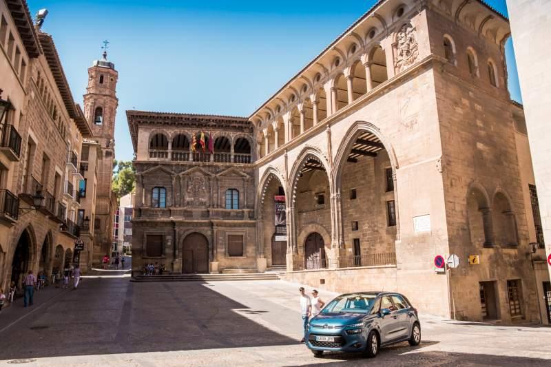 Alcañiz da por controlado el brote entre los estudiantes que viajaron a Mallorca Alcañiz da por controlado el brote entre los estudiantes que viajaron a Mallorca