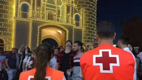 Cruz Roja atiende a nueve personas la noche del jueves en la Feria de Badajoz