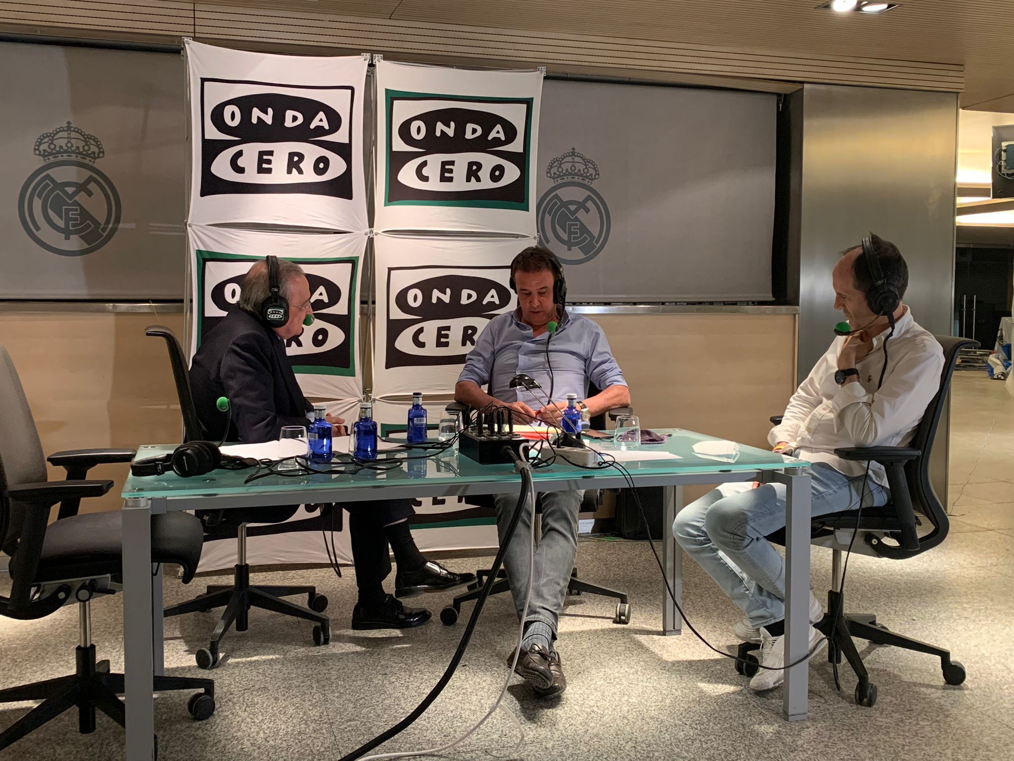 Florentino Pérez: "No he leído la carta de despedida de Zidane, eso no lo escribió él" Florentino Pérez: "No he leído la carta de despedida de Zidane, eso no lo escribió él"