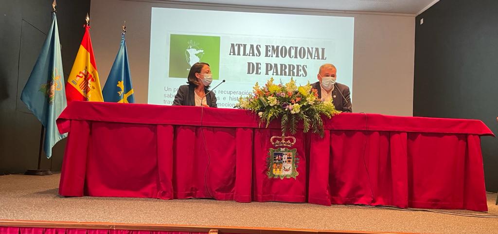 Hoy se ha presentado el proyecto de dinamización comunitaria "Atlas emocional" impulsado por el Ayuntamiento de Parres Hoy se ha presentado el proyecto de dinamización comunitaria "Atlas emocional" impulsado por el Ayuntamiento de Parres