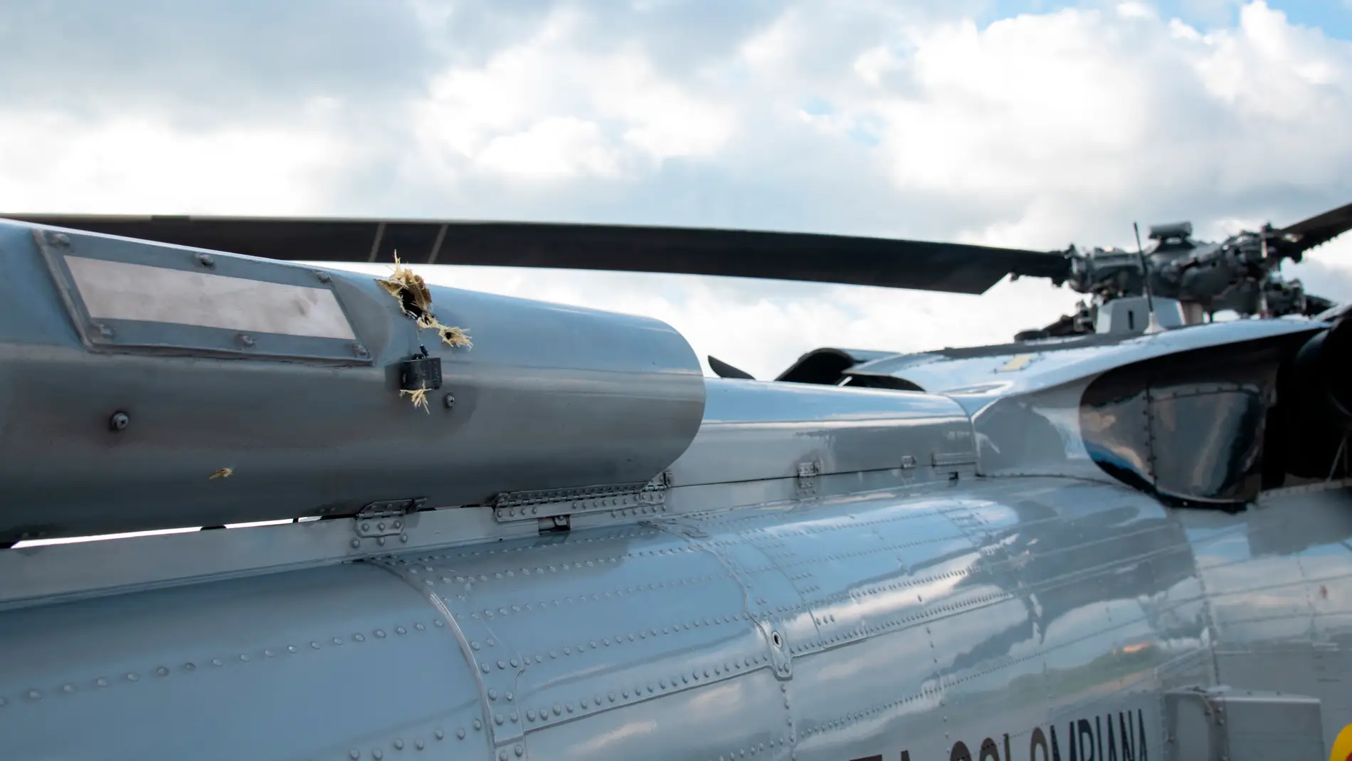Los proyectiles en el helicóptero del presidente de Colombia, Iván Duque.
