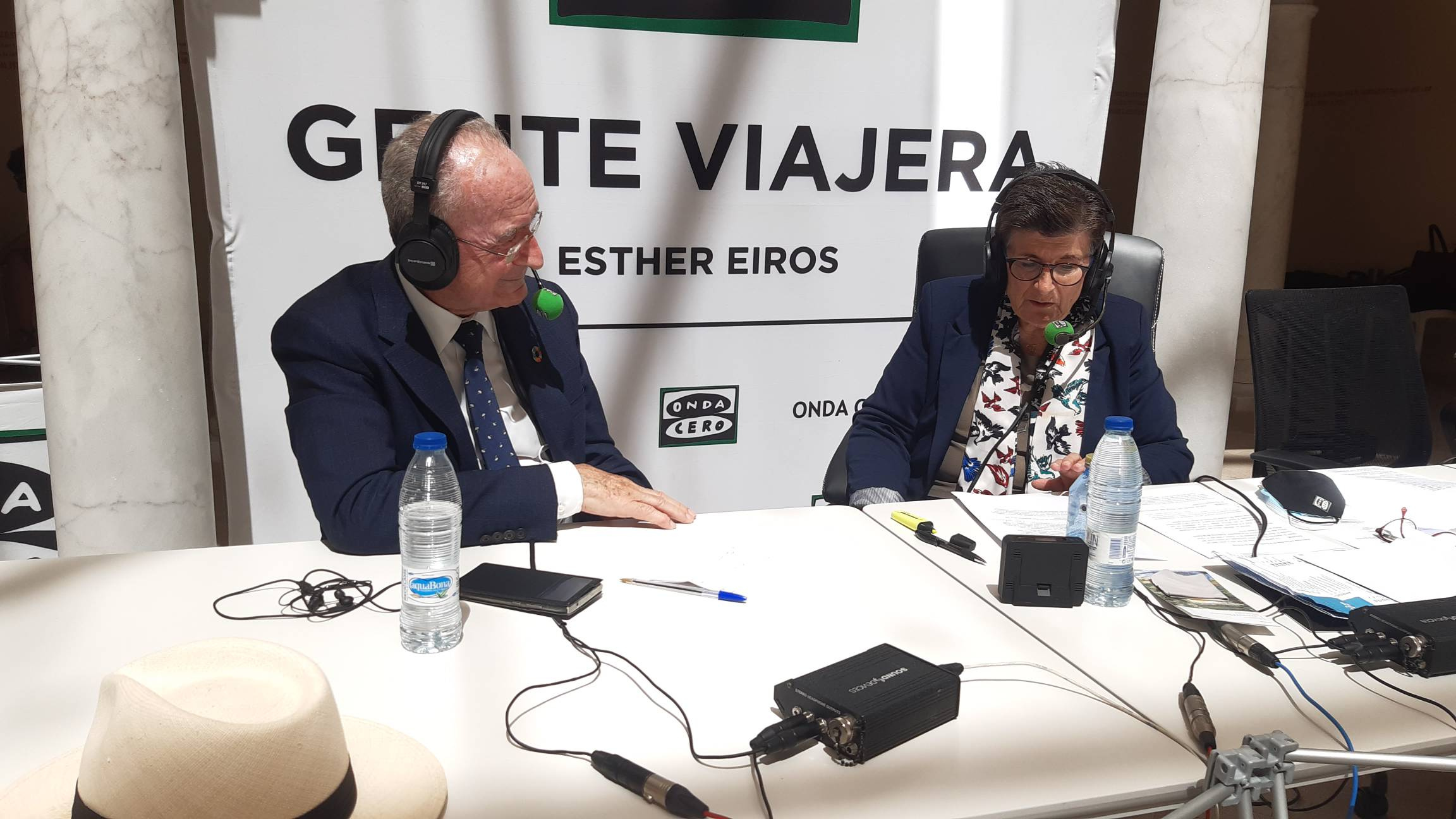 Francisco de la Torre: "Tratamos de hacer que Málaga sea una ciudad cómoda para los habitantes y también para los que vienen de fuera" Francisco de la Torre: "Tratamos de hacer que Málaga sea una ciudad cómoda para los habitantes y también para los que vienen de fuera"