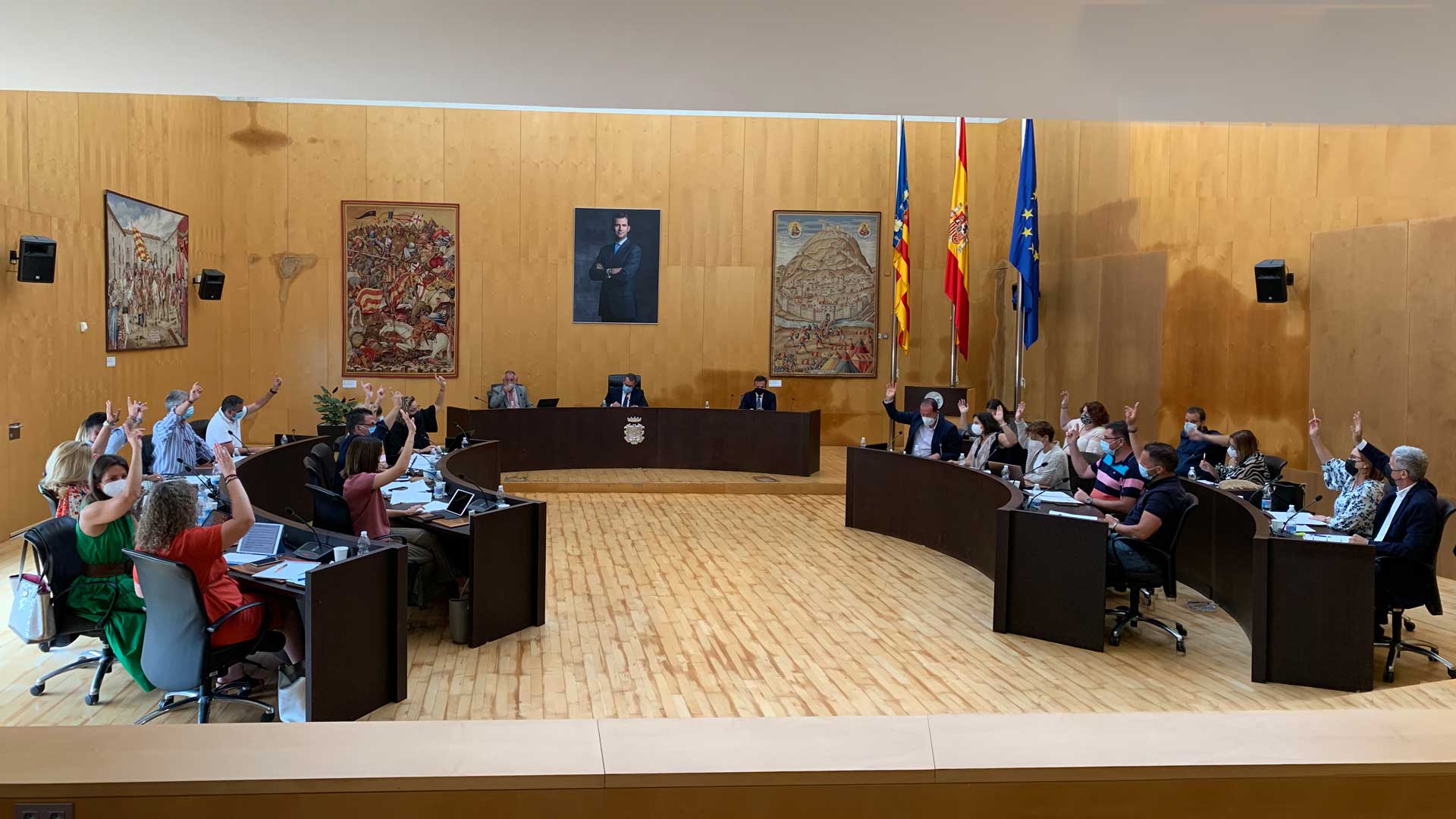 Benidorm presenta un borrador presupuestario de 128 millones con 31 millones para inversiones Benidorm presenta un borrador presupuestario de 128 millones con 31 millones para inversiones