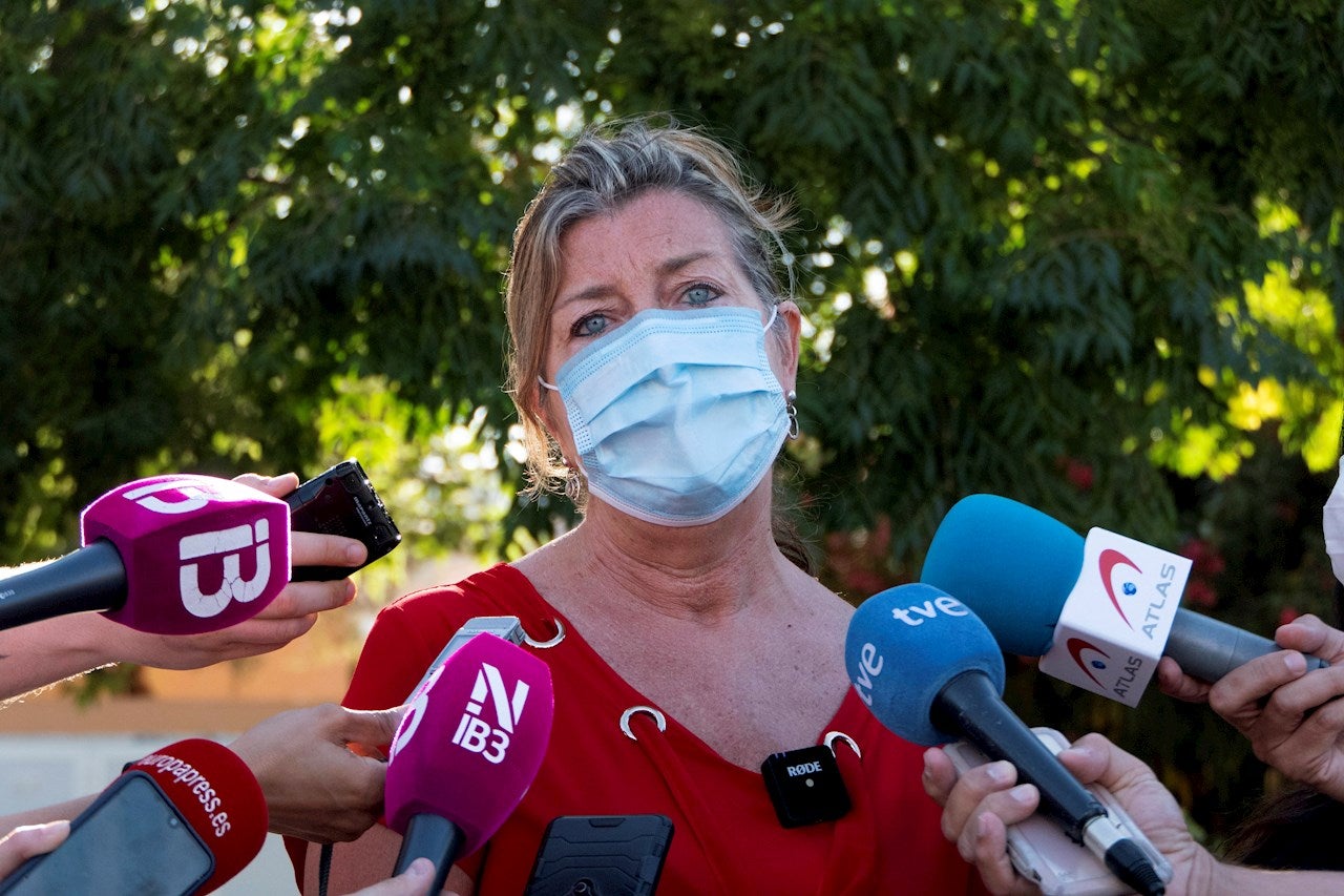 Gómez admite "presión elevada" en momentos en hospitales pero asegura que "ningún paciente quedó sin atención" Gómez admite "presión elevada" en momentos en hospitales pero asegura que "ningún paciente quedó sin atención"