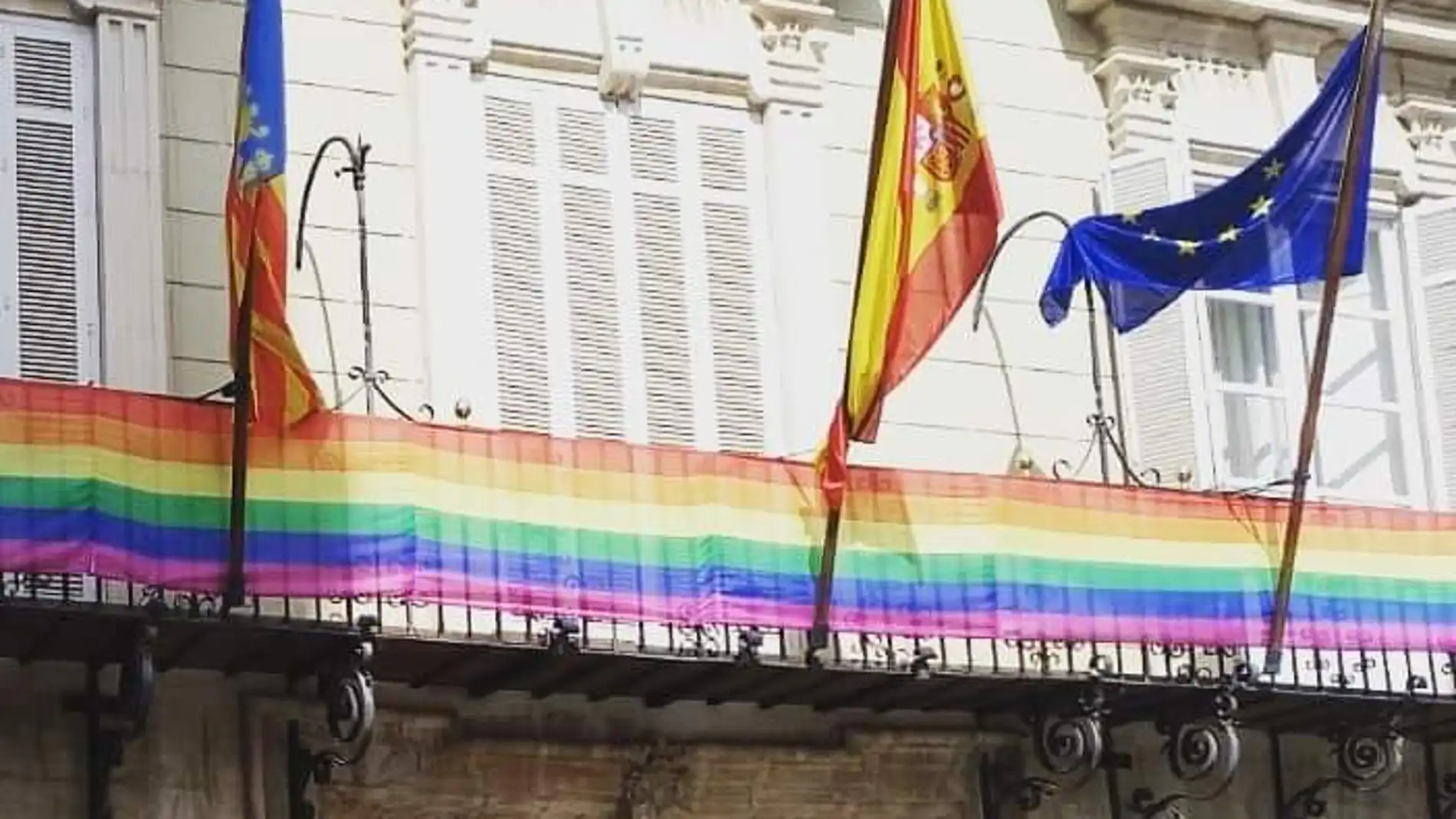 El Ayuntamiento de Orihuela organiza teatro, charlas, exposiciones y conciertos para celebrar el orgullo LGTBI 