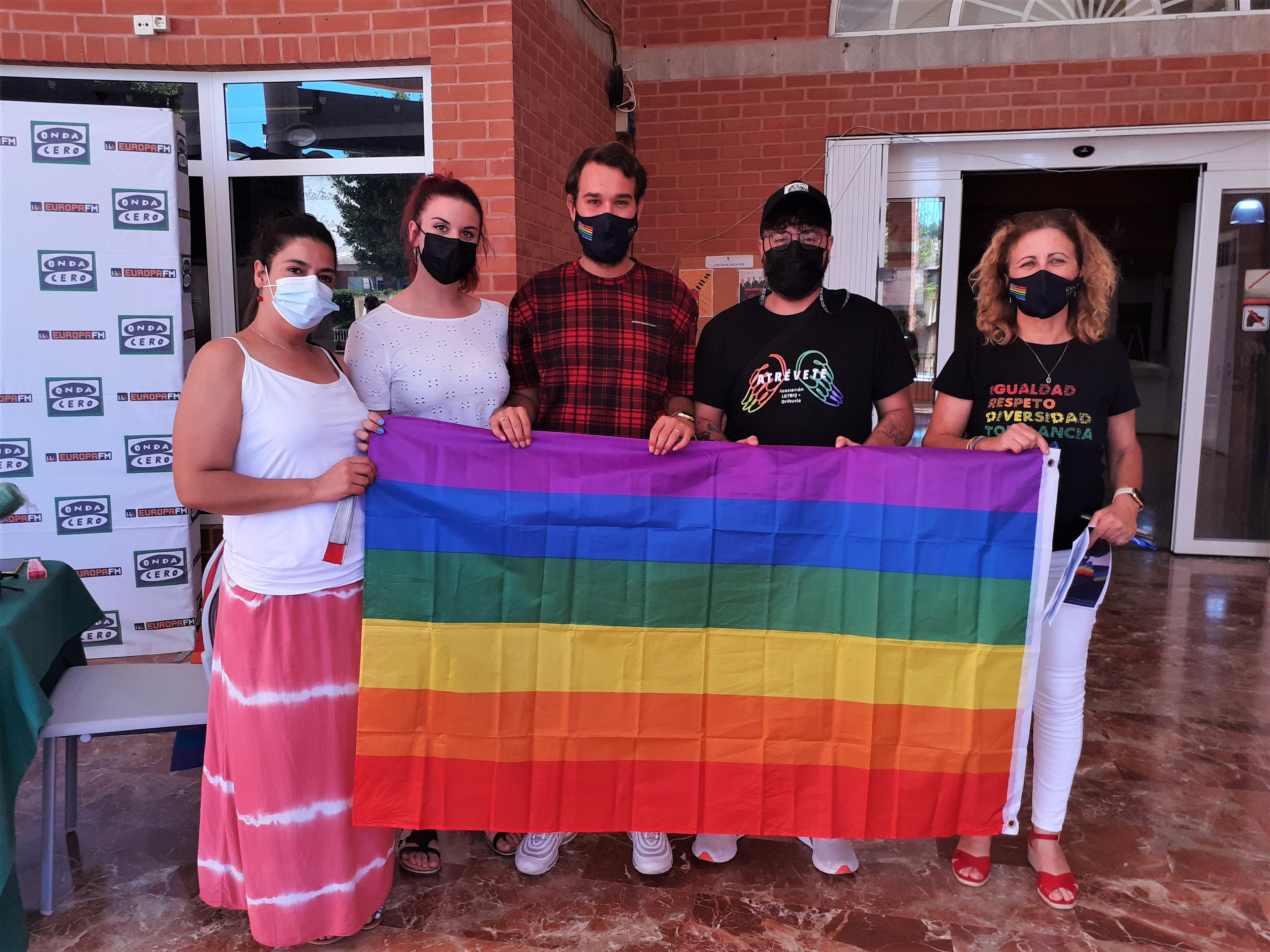 Rojales abandera la defensa de los derechos de las personas LGTBI en la Vega Baja Rojales abandera la defensa de los derechos de las personas LGTBI en la Vega Baja