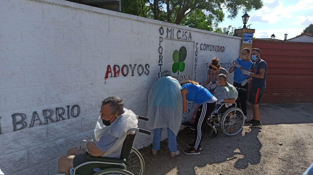 Arte para simbolizar el modelo de servicios residenciales de ASPRONA Arte para simbolizar el modelo de servicios residenciales de ASPRONA