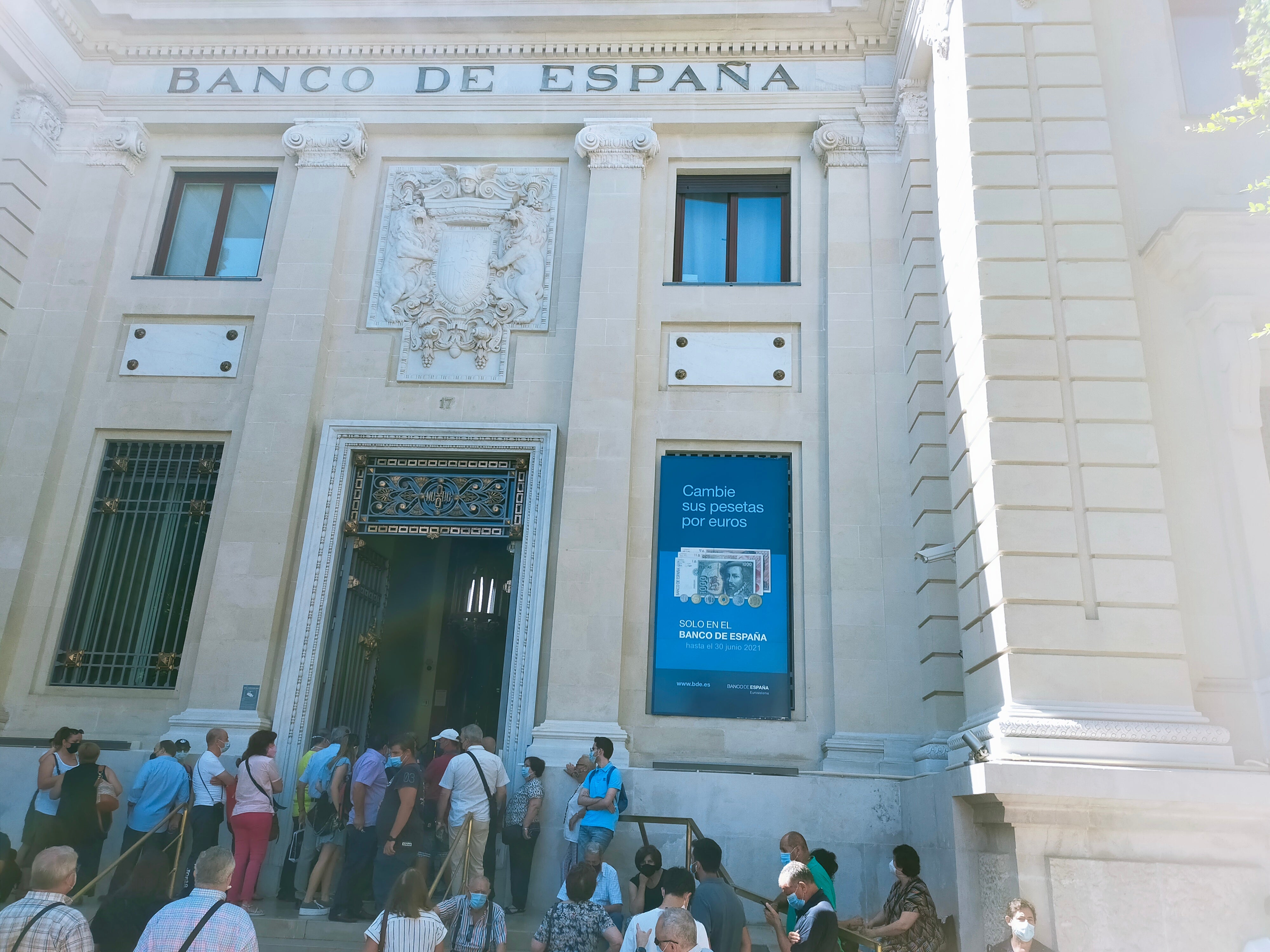 El 30 de junio acaba el plazo para cambiar monedas y billetes de peseta a euros El 30 de junio acaba el plazo para cambiar monedas y billetes de peseta a euros