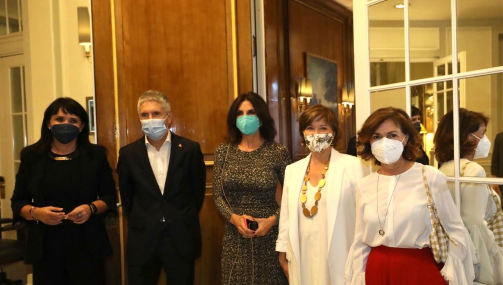 Nativel Preciado y los políticos que acudieron a la presentación