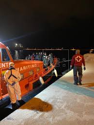 Un total de 62 indocumentados llegan a las costas de Alicante en patera desde el lunes Un total de 62 indocumentados llegan a las costas de Alicante en patera desde el lunes