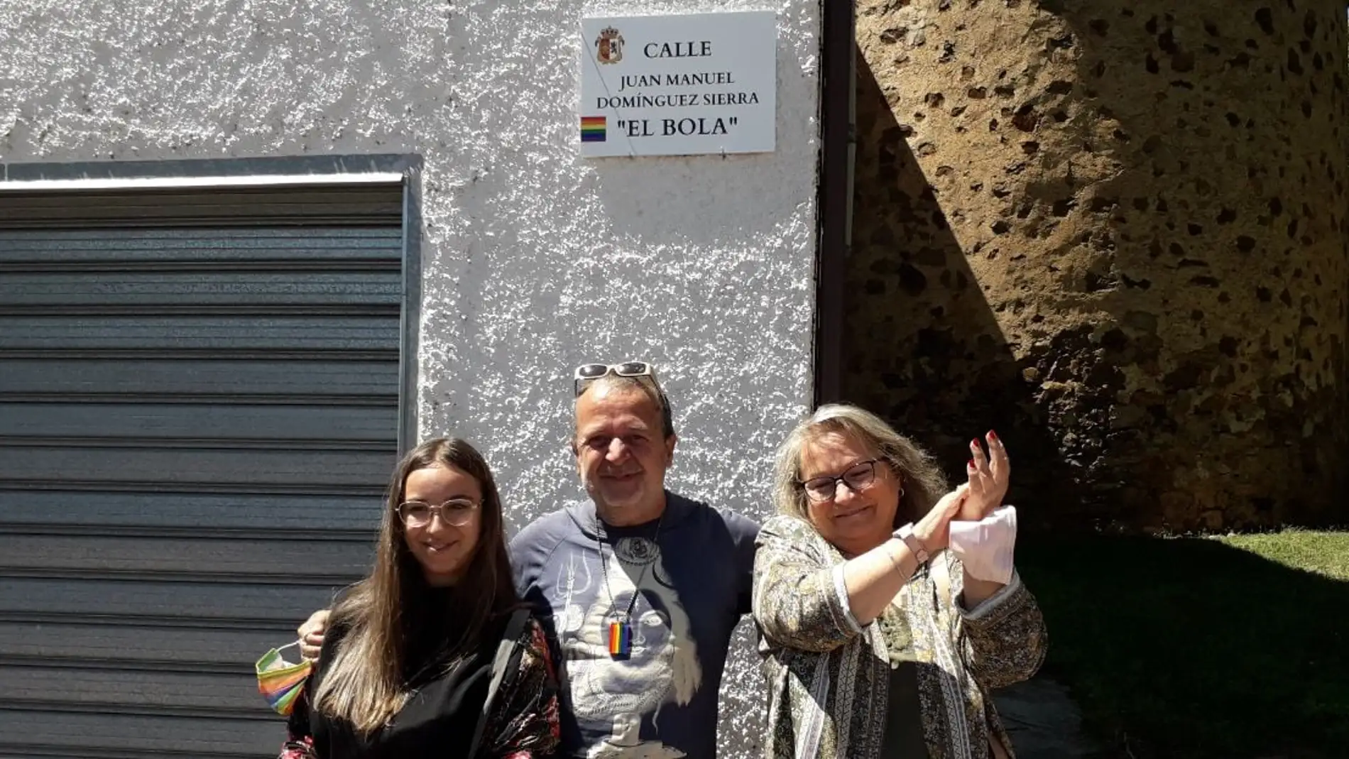 Cáceres reconoce la figura de Juan Manuel Domínguez Sierra 'El Bola' dando su nombre a una calle en el barrio de San Blas