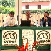 De izquierda a derecha: Álvaro Burgos, Delegado de Agricultura; Agustín González, Pte de Ovipor; y José Enrique Borrallo, Delegado de Desarrollo Rural