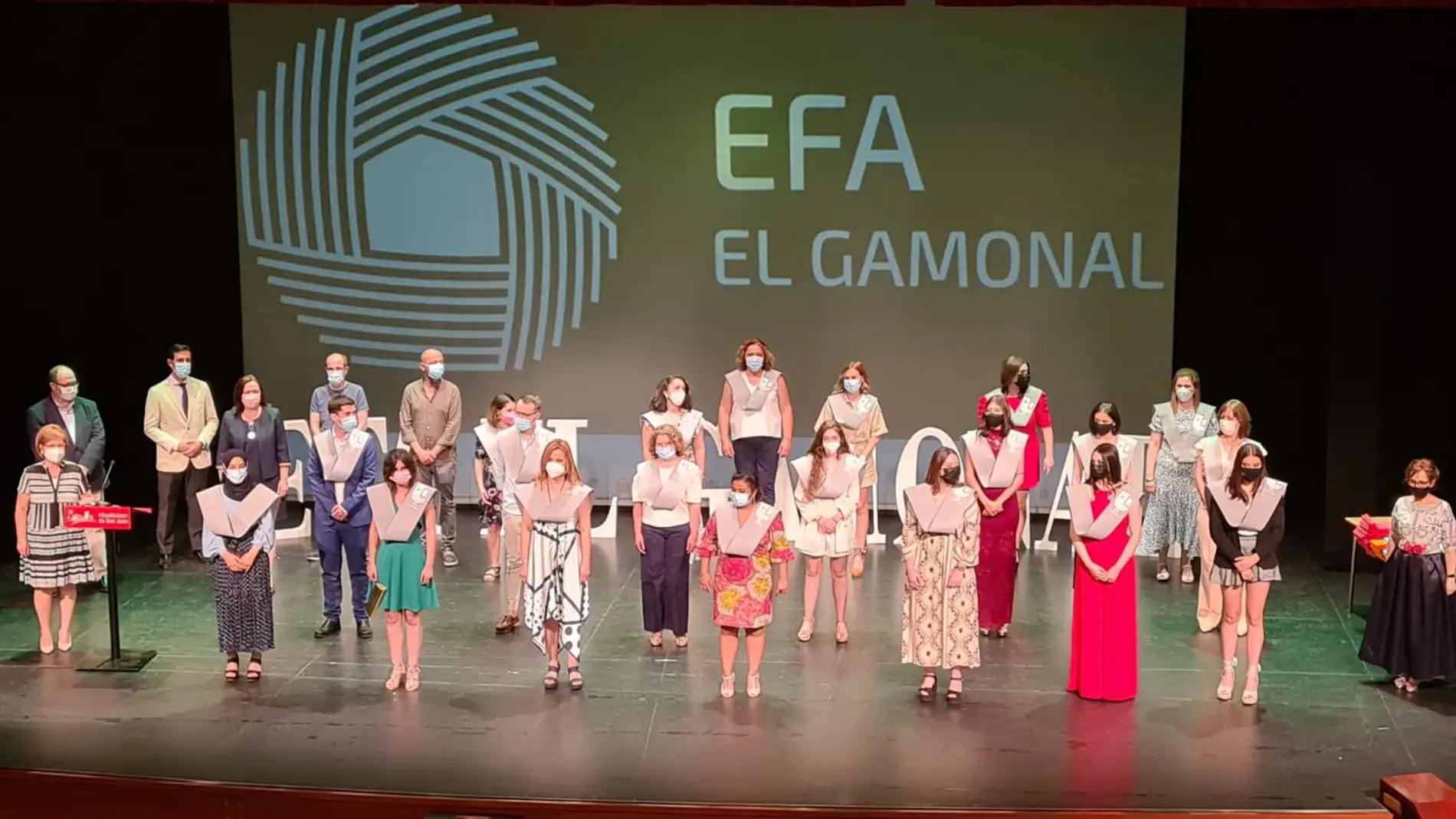 La EFA El Gamonal celebra el final de curso con un acto de graduación
