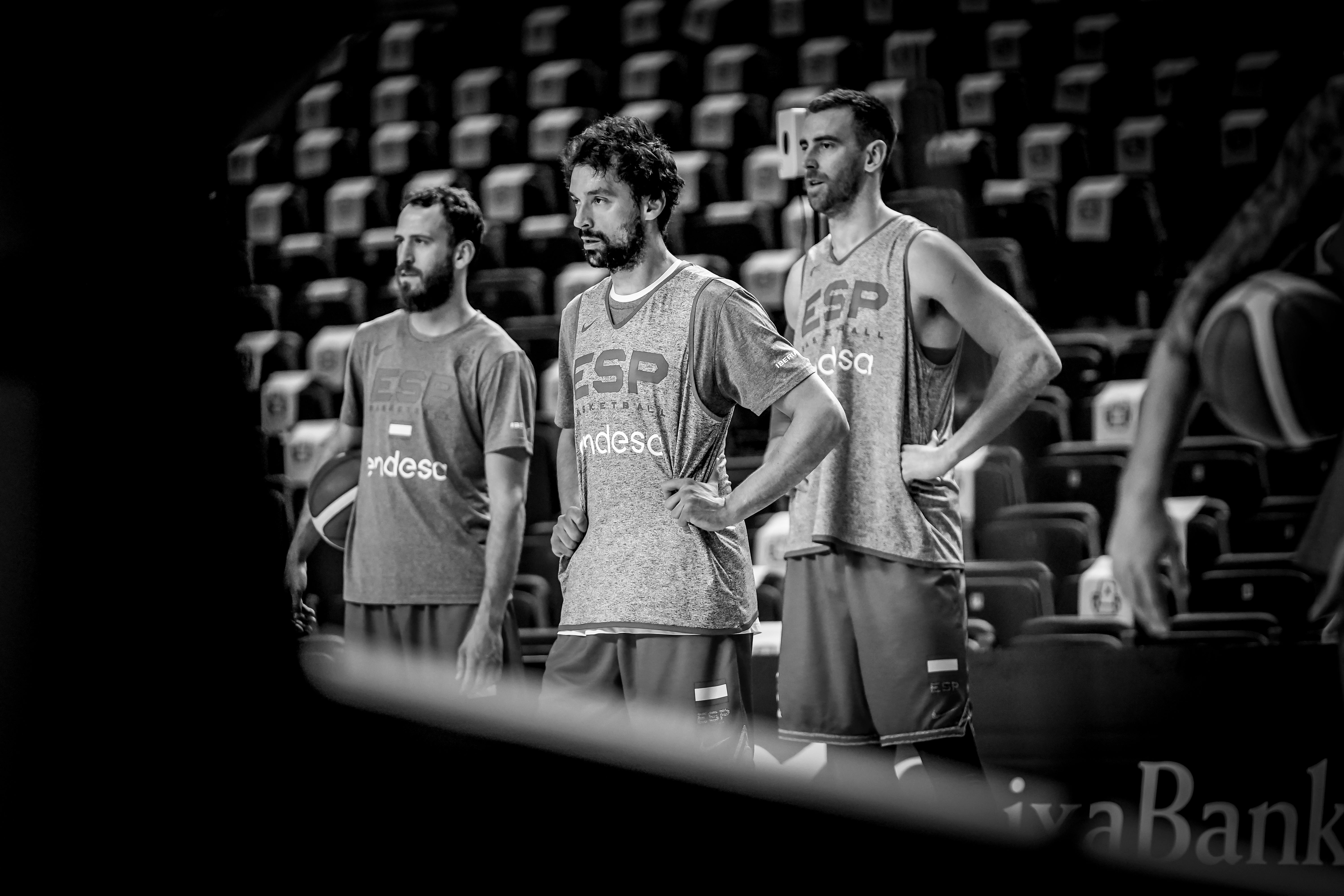 4 CUARTOS 5x26 Sergio Llull: "Nunca nos hemos creído superiores a nadie" 4 CUARTOS 5x26 Sergio Llull: "Nunca nos hemos creído superiores a nadie"