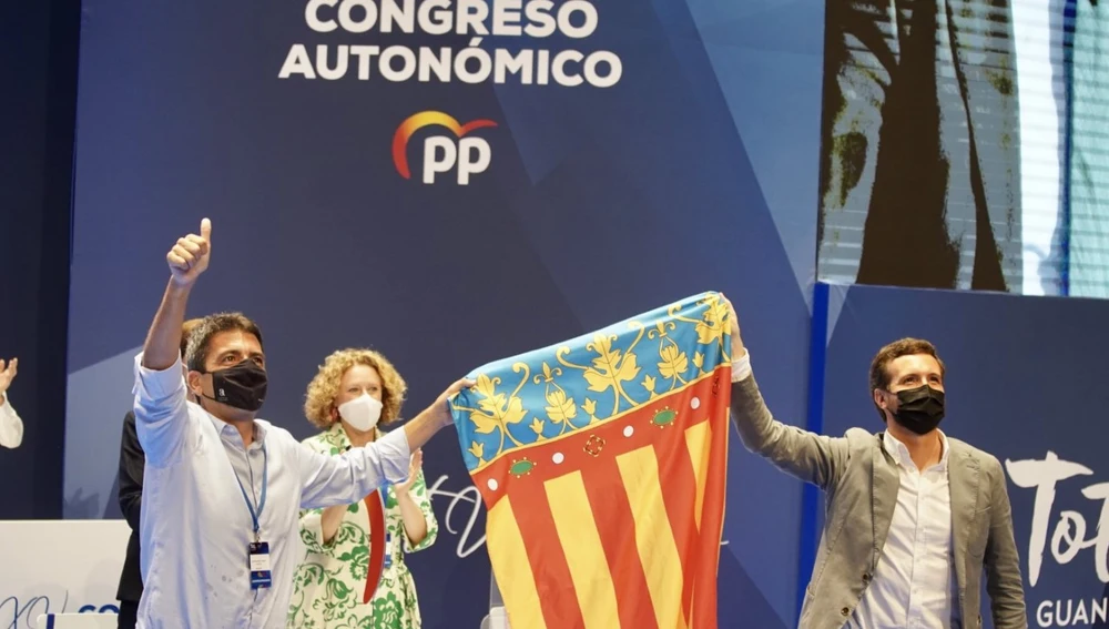 Carlos Mazón y Pablo Casado en el congreso regional del PPCV.