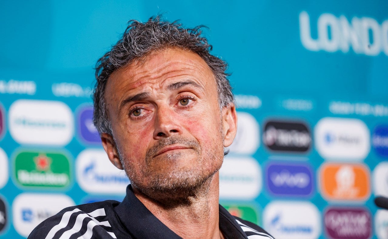 Luis Enrique sobre el codazo de Tassotti: "No tengo ninguna cuenta pendiente con Italia, hasta me quedó mejor la nariz" Luis Enrique sobre el codazo de Tassotti: "No tengo ninguna cuenta pendiente con Italia, hasta me quedó mejor la nariz"