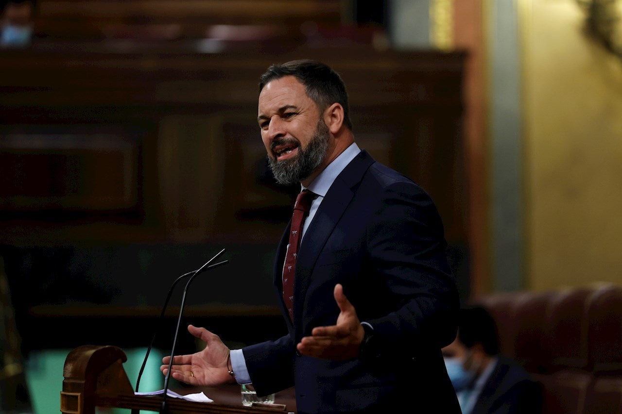 Abascal, sobre la remodelación del Gobierno de Sánchez: "No importa el relevo de sus secuaces. Mantiene a los cómplices" Abascal, sobre la remodelación del Gobierno de Sánchez: "No importa el relevo de sus secuaces. Mantiene a los cómplices"