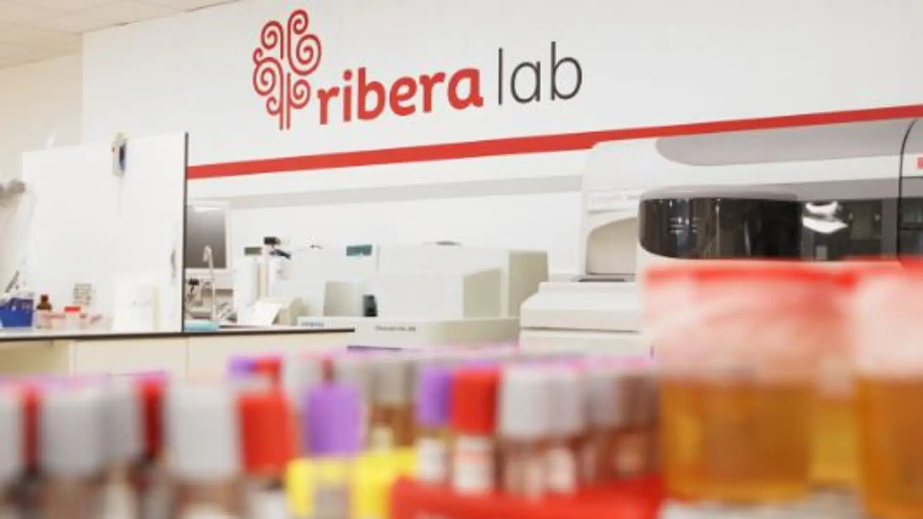 Ribera Lab refuerza los servicios de pruebas Covid y test posvacuna en el inicio de la campaña "Un verano seguro"