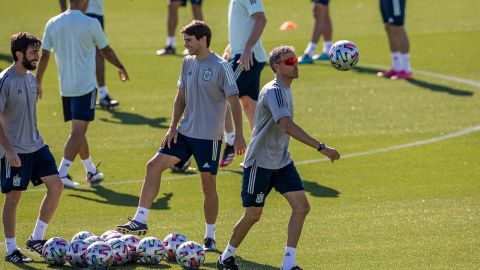 Entrenamiento de Espa&ntilde;a previo al partido ante Italia