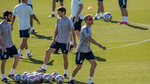Entrenamiento de España previo al partido ante Italia Entrenamiento de España previo al partido ante Italia