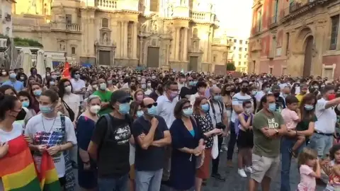 Justicia para Samuel en plaza Belluga Murcia Justicia para Samuel en plaza Belluga Murcia