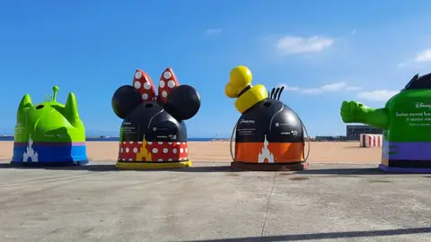 Contenedores de Disney fomentan el reciclaje de vidrio en Gijón Contenedores de Disney fomentan el reciclaje de vidrio en Gijón