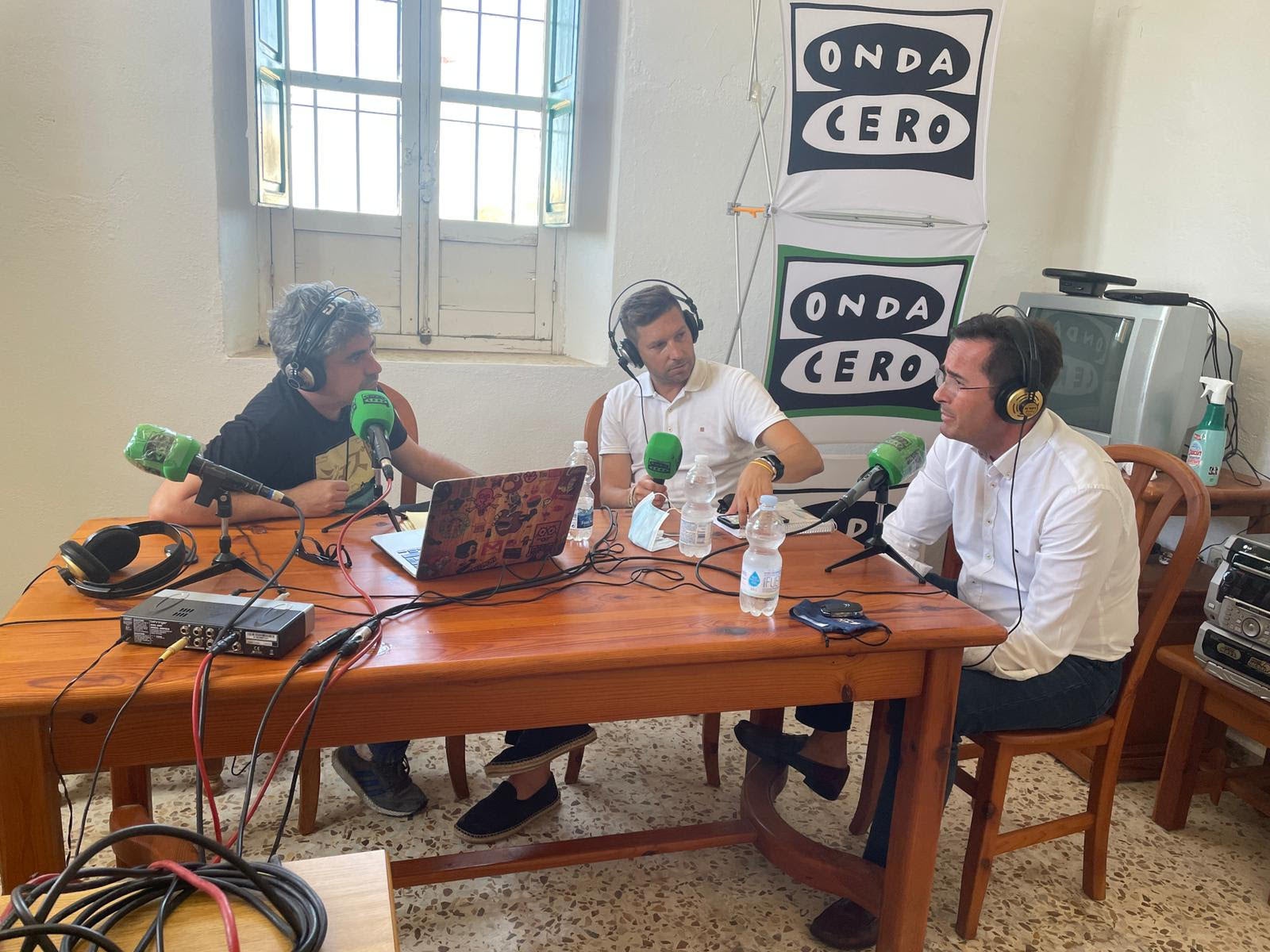 Góngora: "Creo en las personas y con las del PSOE vamos sacando proyectos" Góngora: "Creo en las personas y con las del PSOE vamos sacando proyectos"
