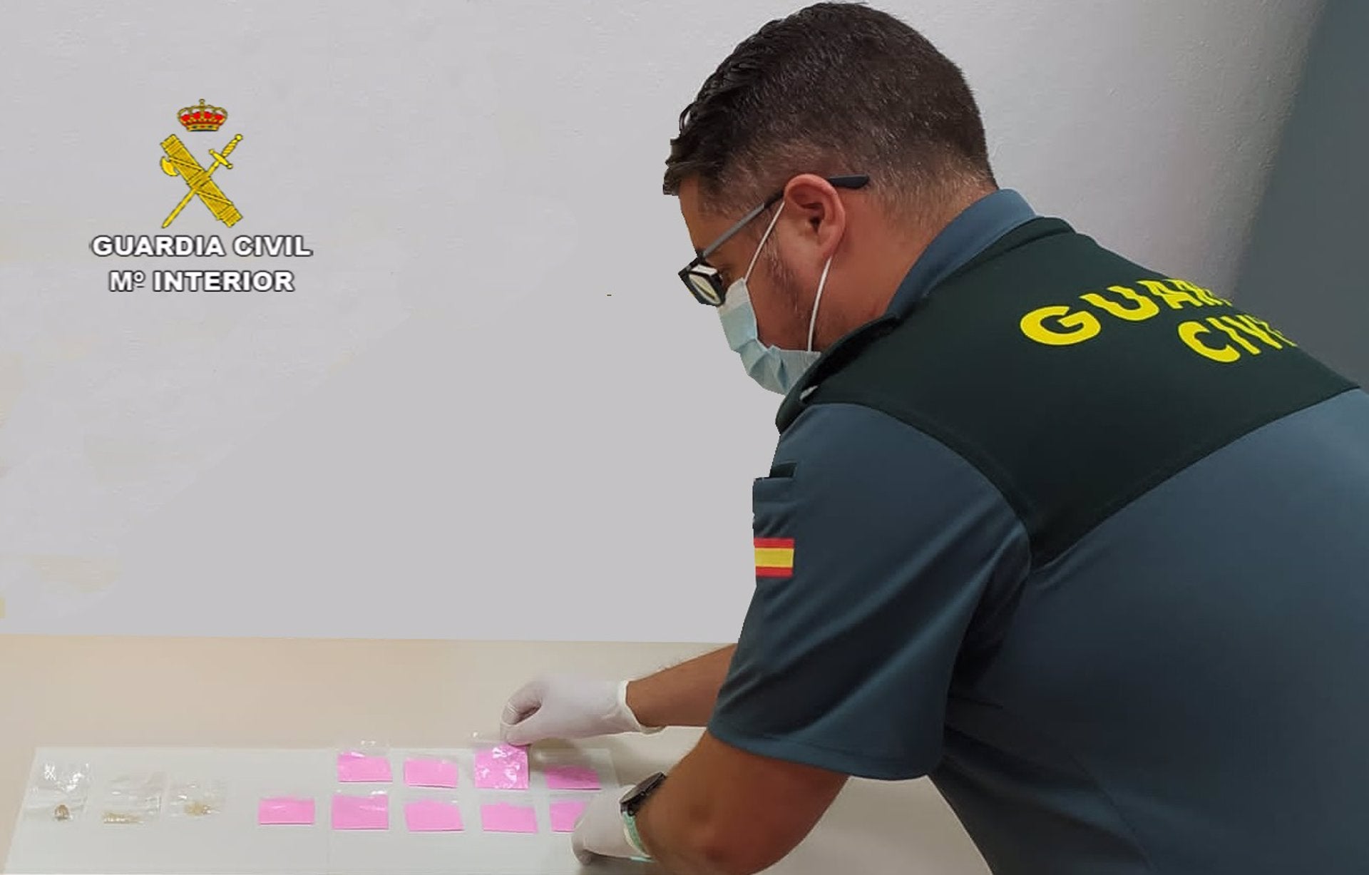 Detenido en Sant Antoni un hombre sorprendido con 'cocaína rosa' Detenido en Sant Antoni un hombre sorprendido con 'cocaína rosa'