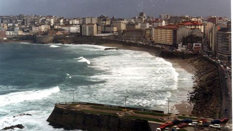 Paseo Mar&iacute;timo A Coru&ntilde;a 