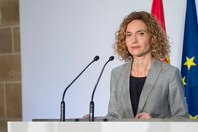 El Tribunal Supremo deja claro a Meritxell Batet que la inhabilitación de Alberto Rodríguez es "obligada" El Tribunal Supremo deja claro a Meritxell Batet que la inhabilitación de Alberto Rodríguez es "obligada"