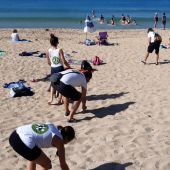 Gran éxito de la recogida de basura en la Playa de Can Pere Antoni con Europa FM y el Ayuntamiento de Palma