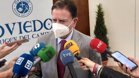 Alfredo Canteli pide responsabilidad a los j&oacute;venes.