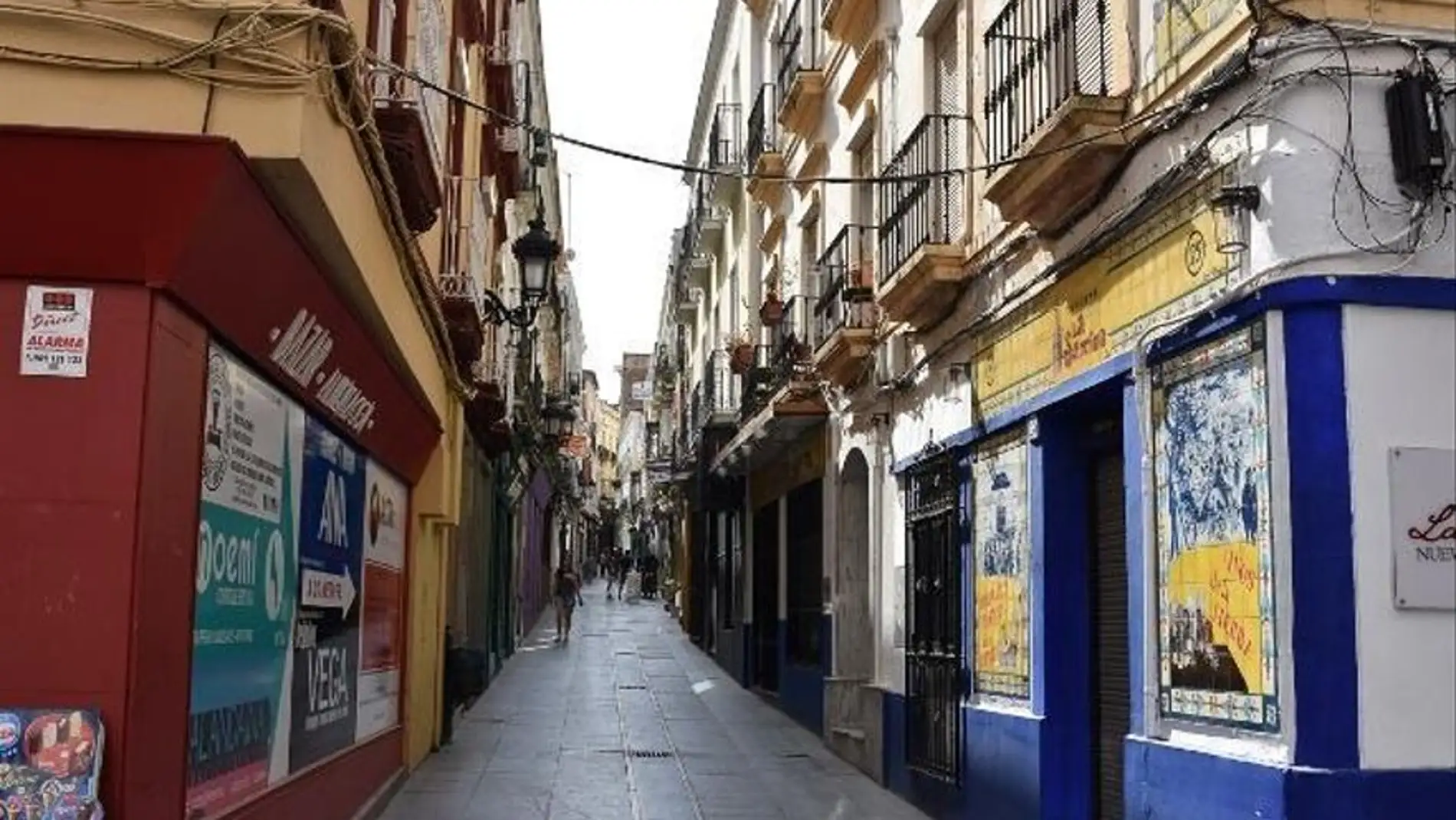 El Ayuntamiento de Badajoz recibe 1.536 solicitudes del plan de ayudas Aviba, que pondría en circulación 1,3 millones