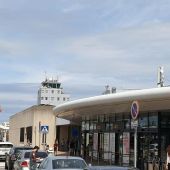 El Aeropuerto de Asturias, acreditado por la OMS como 'aeropuerto seguro'