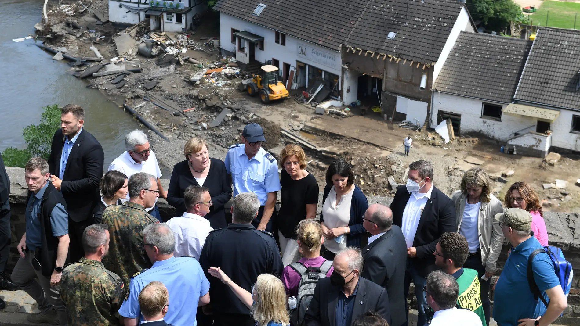 Angela Merkel visita las zonas afectadas por las inundaciones en Alemania