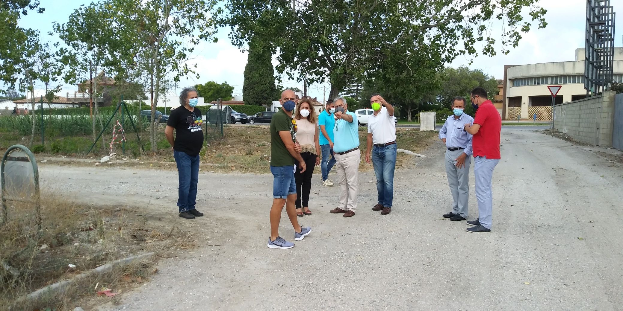 Continúan las obras de urbanización y dotación de servicios básicos de 114 parcelas en Chiclana Continúan las obras de urbanización y dotación de servicios básicos de 114 parcelas en Chiclana