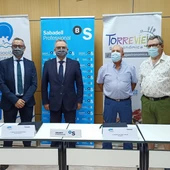 Banco Sabadell firma un convenio con la asociación de empresas de hosteleria de Torrevieja y comarca Banco Sabadell firma un convenio con la asociación de empresas de hosteleria de Torrevieja y comarca