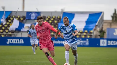 El jugador del Atlético Baleares, Alberto Castaño, durante un partido Atlético Baleares