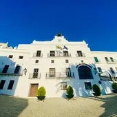 El Ayuntamiento de Vejer en una foto de archivo El Ayuntamiento de Vejer en una foto de archivo