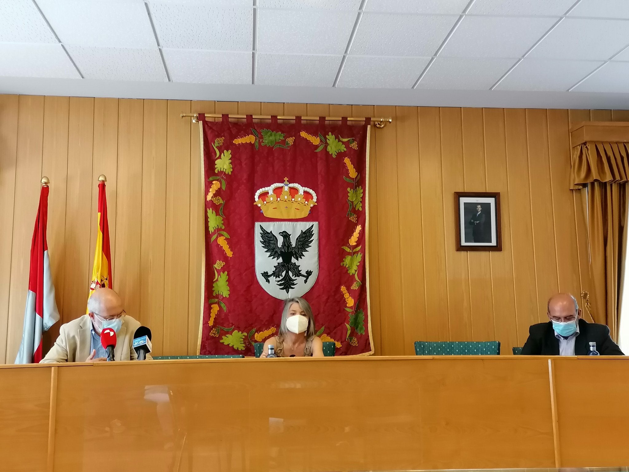 Igea anuncia que entre hoy y mañana la Junta adoptará nuevas medidas restrictivas Igea anuncia que entre hoy y mañana la Junta adoptará nuevas medidas restrictivas