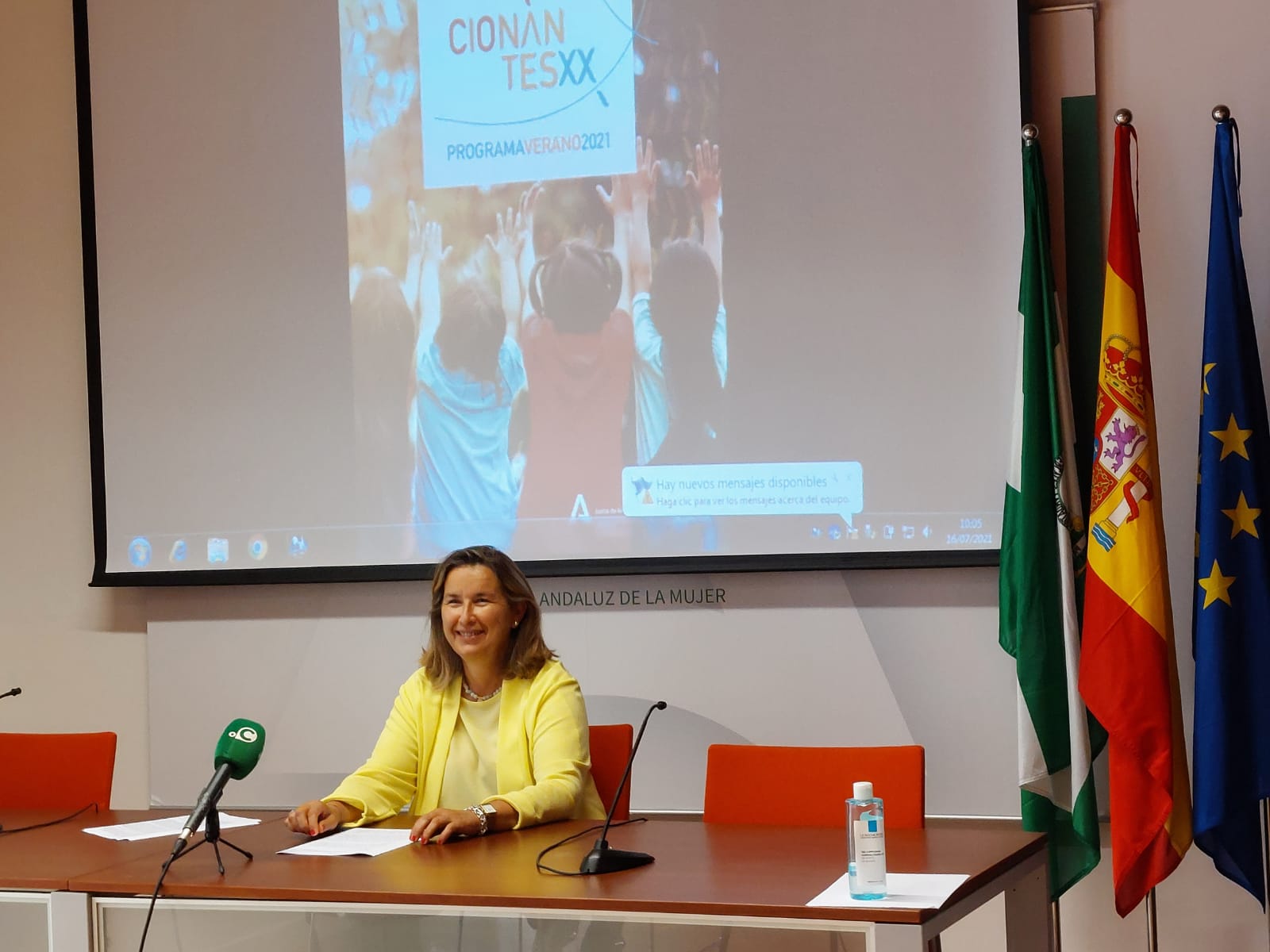 78 mujeres y menores se beneficiarán este verano del 'Vacacionantes' del IAM en Cádiz 78 mujeres y menores se beneficiarán este verano del 'Vacacionantes' del IAM en Cádiz