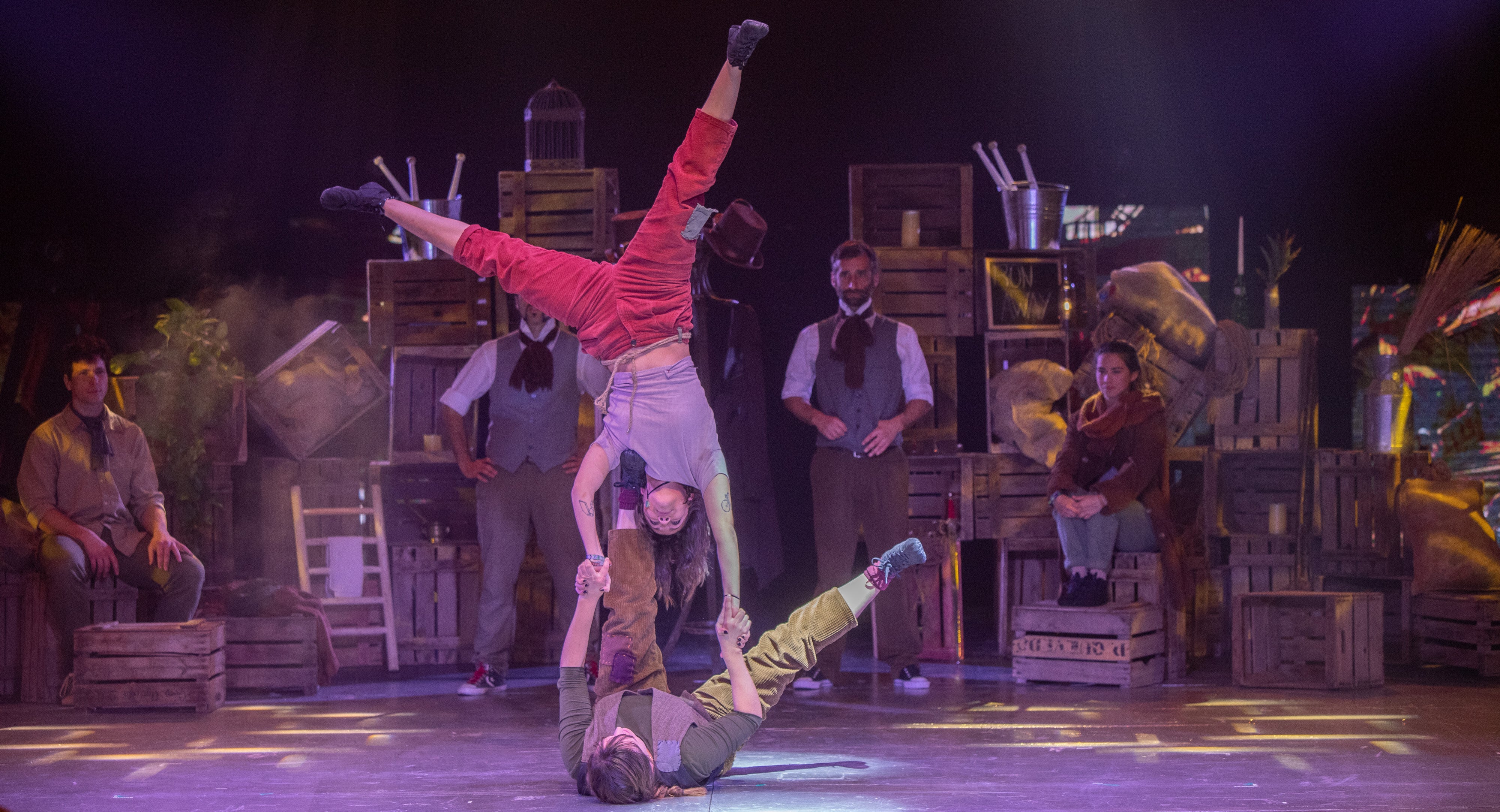 La compañía Rolling Cyrcus ofrece su espectáculo Run Away, a partir de las 20.30 horas La compañía Rolling Cyrcus ofrece su espectáculo Run Away, a partir de las 20.30 horas