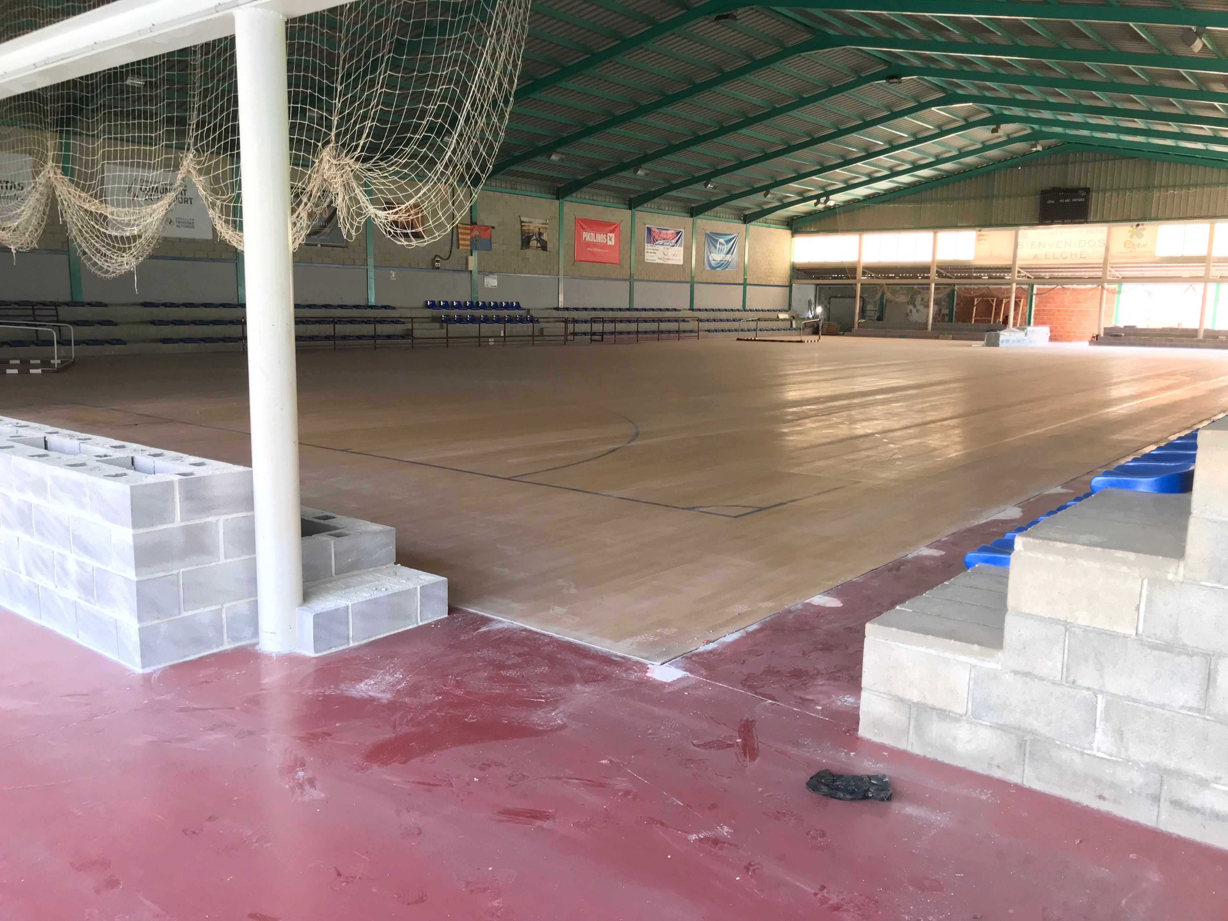 Así avanza la reforma del pabellón de Carrús, sede del Club Balonmano Elche Así avanza la reforma del pabellón de Carrús, sede del Club Balonmano Elche