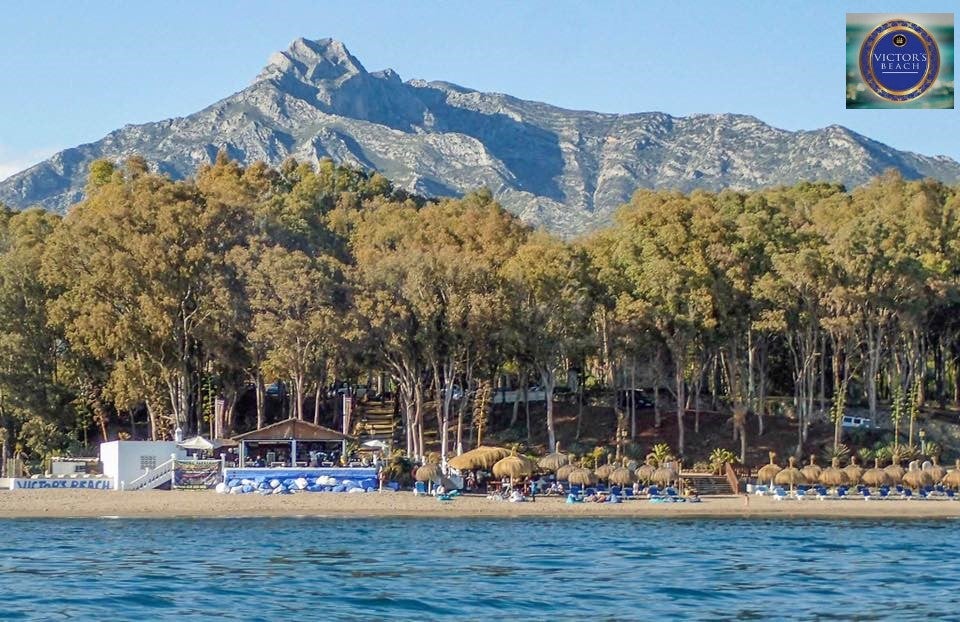 Víctor's Beach, uno de los chiringuitos más señeros de Marbella Víctor's Beach, uno de los chiringuitos más señeros de Marbella