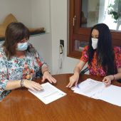 La concejal de Bienestar Social mantiene una reunión con la diputada provincial para abordar asuntos de interés del municipio 