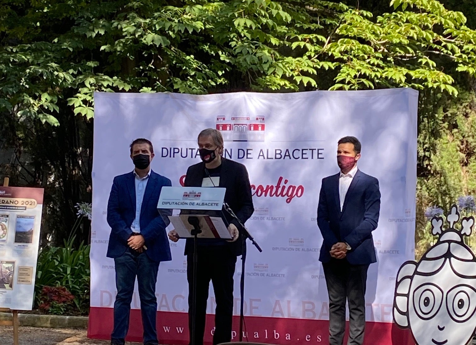 Se ha presentado la nueva edición de cine veraniego, ABYCINE, cuyas películas tienen una vinculación especial con la ciudad de Albacete Se ha presentado la nueva edición de cine veraniego, ABYCINE, cuyas películas tienen una vinculación especial con la ciudad de Albacete