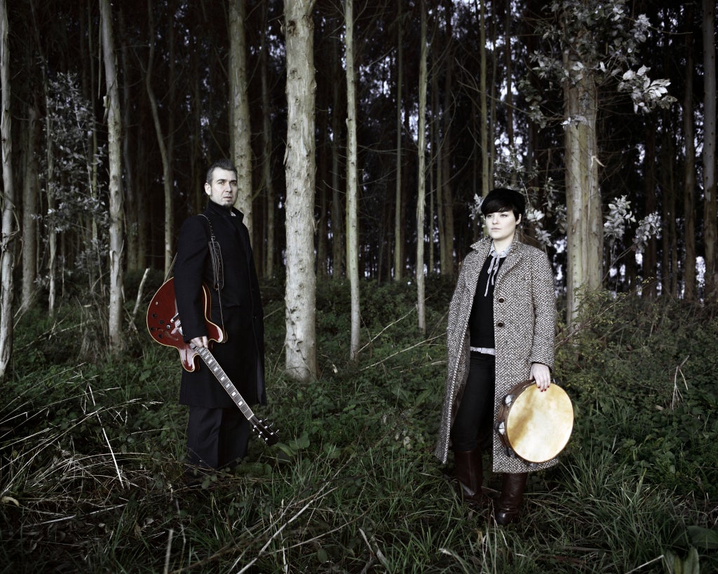L-R: "La música asturiana está nueva de paquete para hacer con ella lo que queramos" L-R: "La música asturiana está nueva de paquete para hacer con ella lo que queramos"