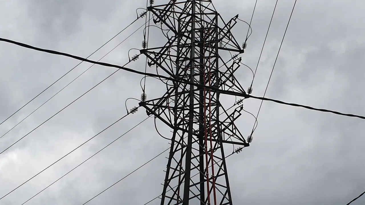 Torre eléctrica en Asturias