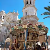 Un tío vivo que hay en el centro de Cádiz Un tío vivo que hay en el centro de Cádiz